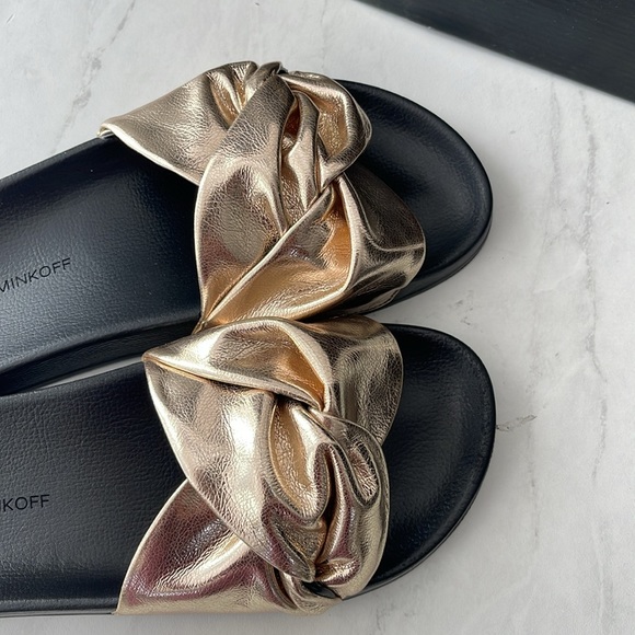 Rebecca Minkoff New Samara Gold Slide Size 9 - Picture 3 of 4
